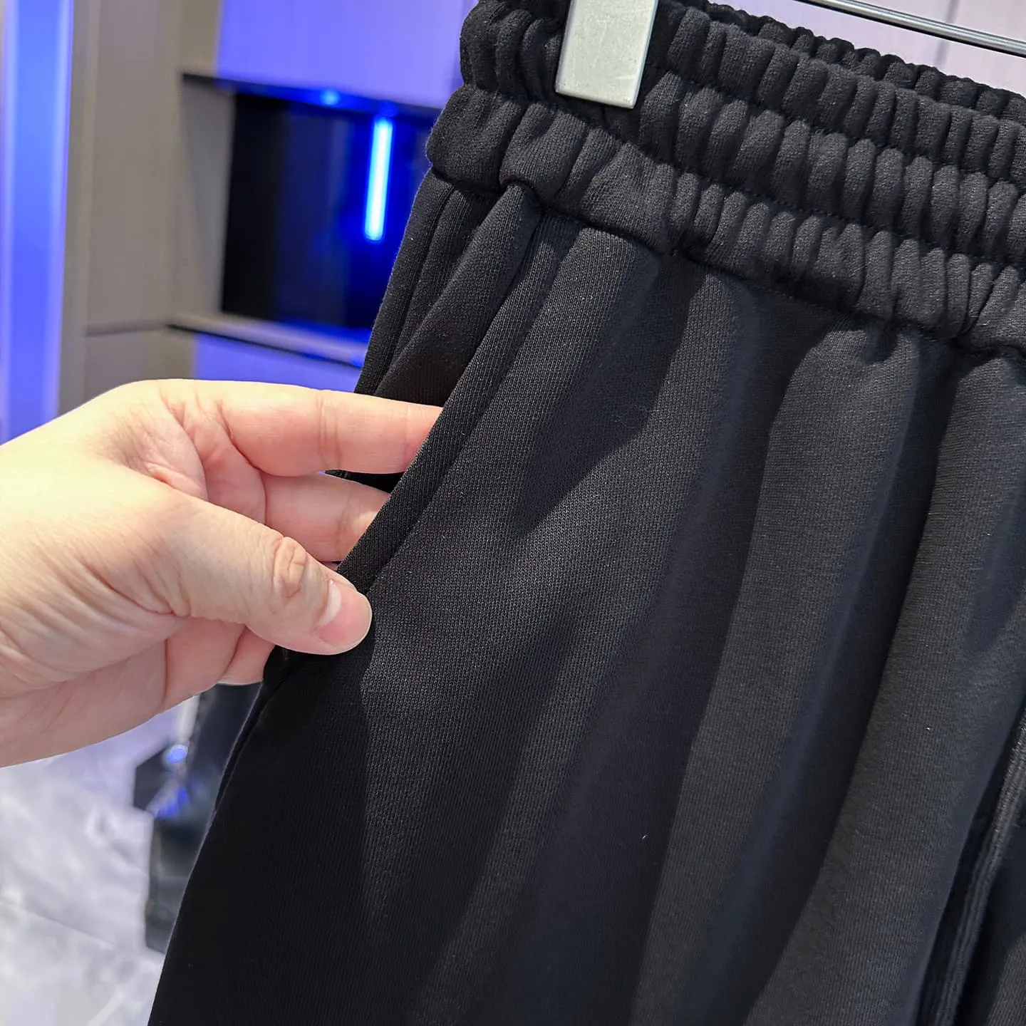VALENTNO 2026 Classic 420g ， ， ， ， ， 。 ：Black Gray Sizes：S M L XL